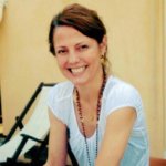 yota myroforidou loves the back mitra