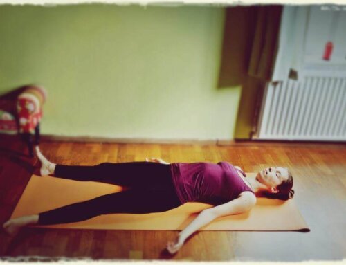 5 Relaxing Yoga Exercises for a Good Night Sleep